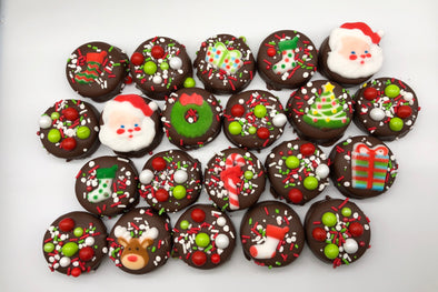 Christmas Chocolate Covered Oreos